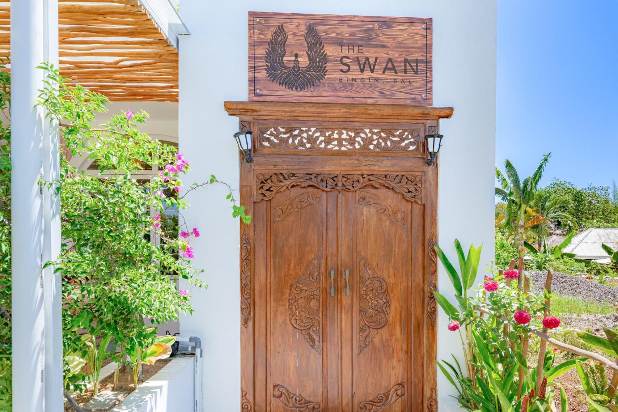 The Swan Bingin - 360 Ocean & Uluwatu Hills View In Bingin Beach Exterior photo