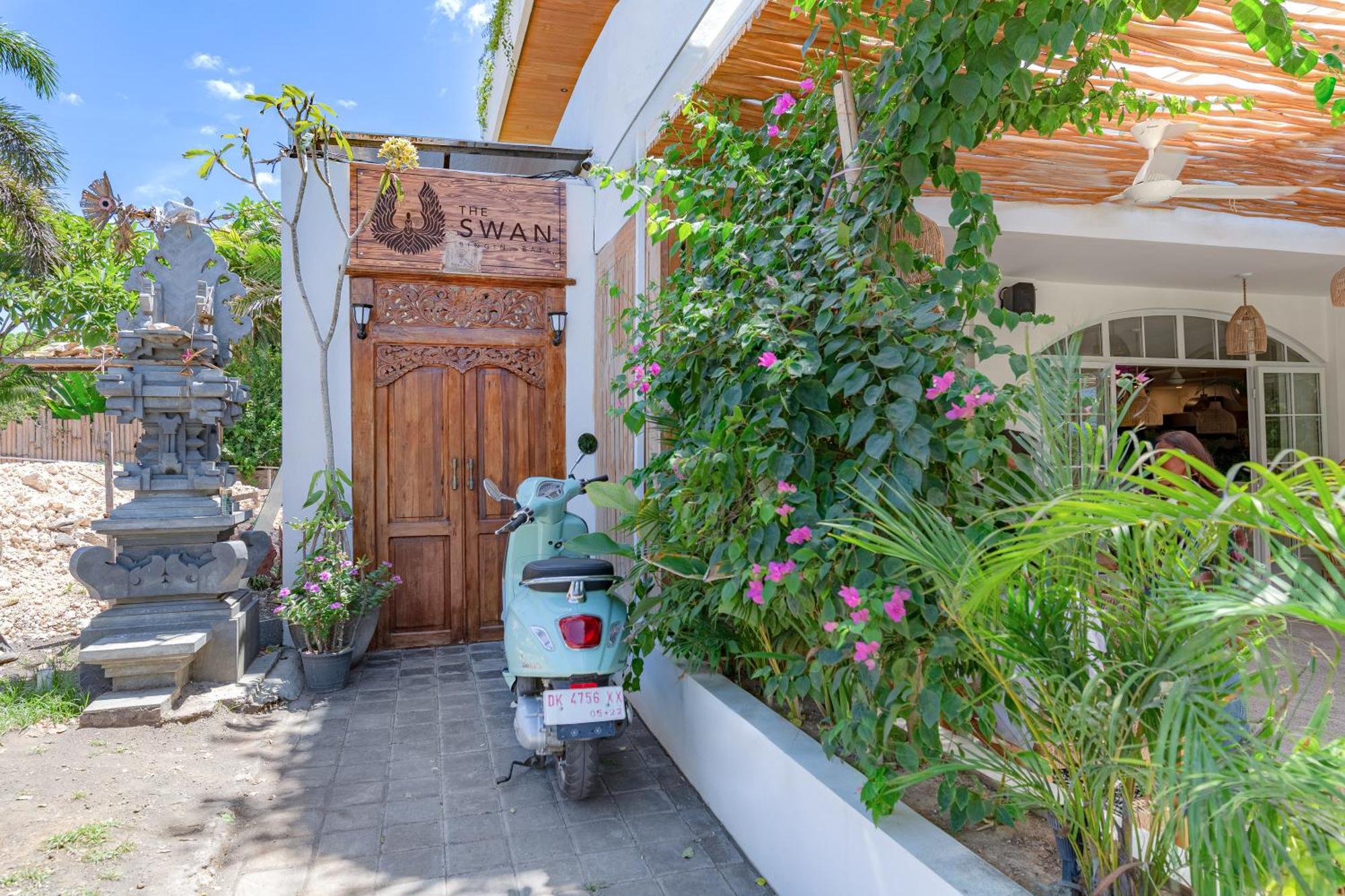The Swan Bingin - 360 Ocean & Uluwatu Hills View In Bingin Beach Exterior photo